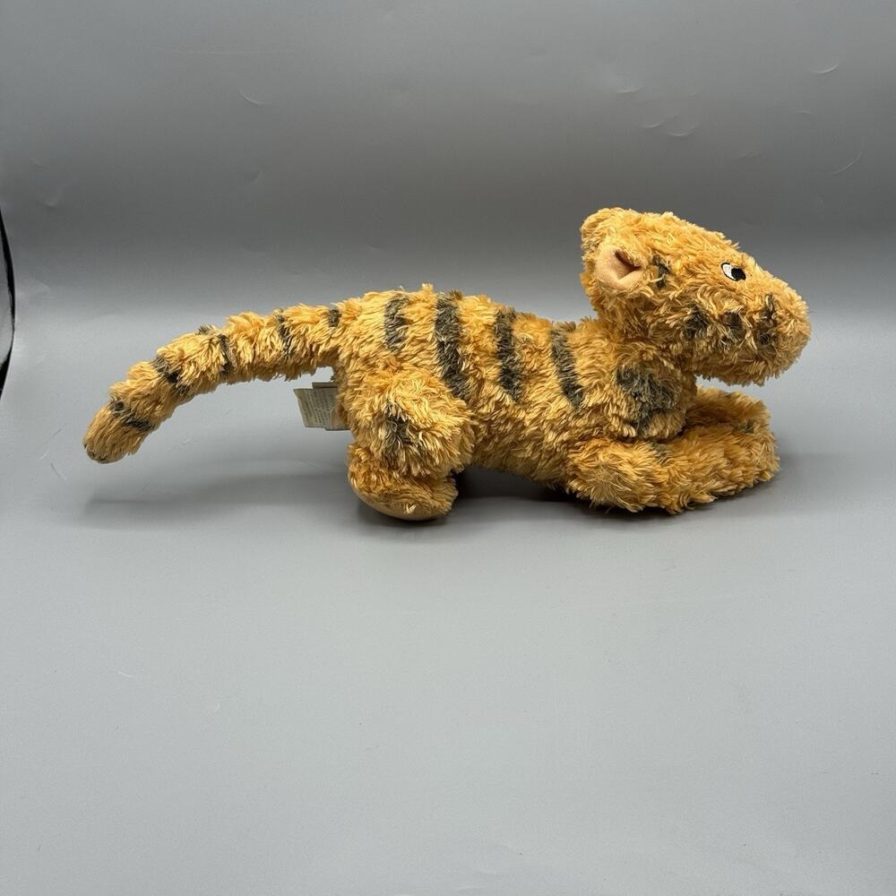 Vintage 2004 Classic Pooh Tigger Plush Shaggy Soft Features 14" w/ Tail - Picture 5 of 9